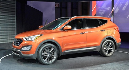 Hyundai отзывает кроссоверы Santa Fe из-за произвольного открытия капота