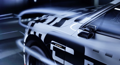 Новый электрокроссовер Audi e-tron получит виртуальные зеркала