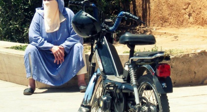 Исламисты предлагают сбрасывать женщин с мотоциклов