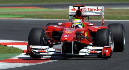 Фелипе Масса стал быстрейшим на свободных заездах Формулы-1 в Сильверстоуне