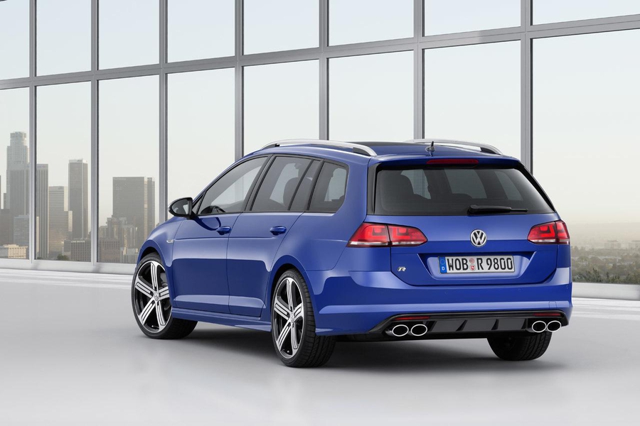 VW Golf R Variant