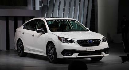Subaru представила седан Legacy нового поколения