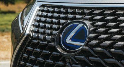 Lexus готовит свой первый электрокар 