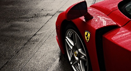 Ferrari вошла в «сотню» самых дорогих мировых брендов
