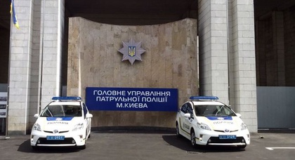 Полиция Киева открыла главный офис – там будут выдавать справки о ДТП