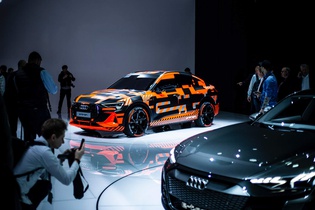 В Женеве дебютировал Audi e-tron Sportback  