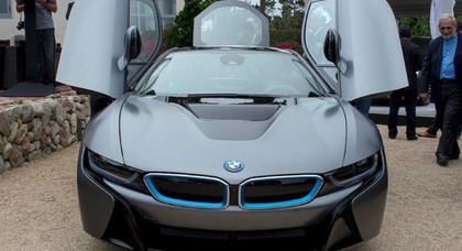 Эксклюзивную версию гибрида BMW i8 продали за 825 тысяч долларов