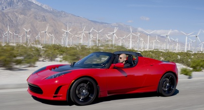 Американские автодилеры потребовали прекратить продажи Tesla