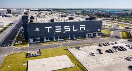 Tesla впервые получила более $1 млрд прибыли 