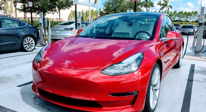 Tesla Model 3 стал самым популярным американским автомобилем в США