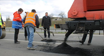 В МИУ нашли средства на ремонт дорог между Львовом и Ужгородом