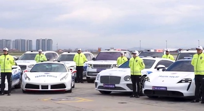Турецька поліція поповнила свій автопарк конфіскованими спорткарами і преміальними позашляховиками на 3,5 мільйона доларів