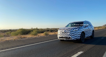 Новый Nissan Pathfinder вышел на тесты