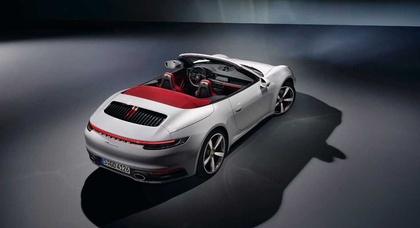 Новый Porsche 911 лишился крыши