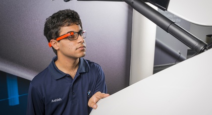 BMW выдало «умные» очки Google Glass своим сотрудникам 