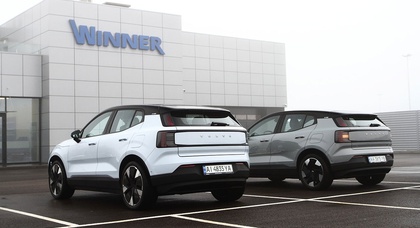 В Украине стартовали продажи электрического кроссовера Volvo EX30