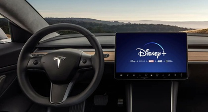 Tesla прибирає Disney+ з автомобілів на тлі онлайн перепалки Ілона Маска з гендиректором Disney Бобом Айгером