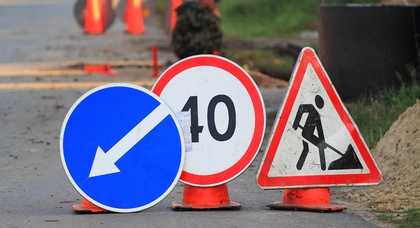 Министр инфраструктуры назвал безнадёжными 90% украинских дорог