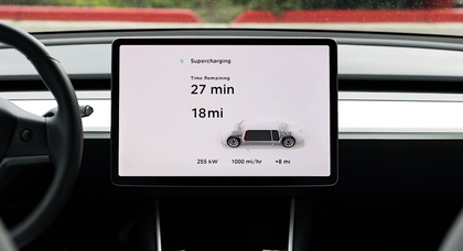 Tesla открыла первую зарядную станцию Supercharger третьего поколения 
