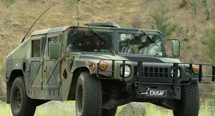 Пентагон впервые в истории продавал всем желающим военные Hummer