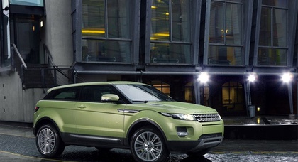 В Украине стали известны цены на компактный кроссовер Range Rover Evoque