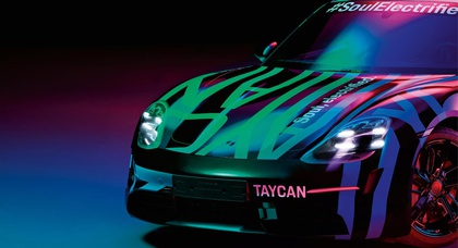 Появились новые официальные фото электрического Porsche Taycan 