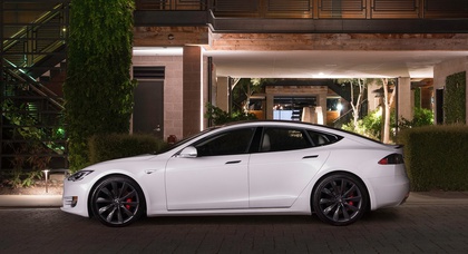 В Европе электрокары Tesla впервые обошли по продажам немецких конкурентов с ДВС