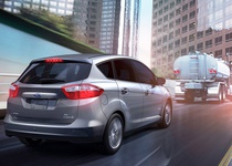 Ford выпустит конкурента Toyota Prius