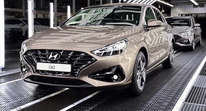Hyundai запускает в серию обновленное семейство i30 