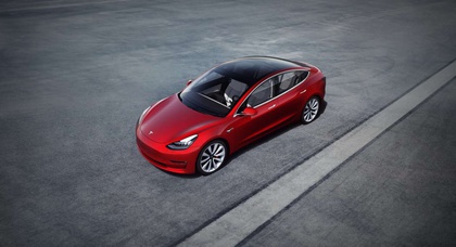 Tesla Model 3 подешевела до $35 тысяч