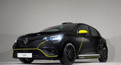 У Renault Clio нового поколения появились три гоночные версии 