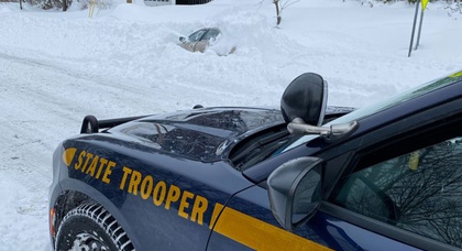 Водитель в США провел 10 часов в полностью засыпанном снегом автомобиле без отопления