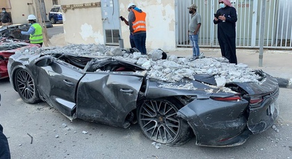 Под завалами обрушившегося в Саудовской Аравии паркинга оказалось множество дорогих спорткаров