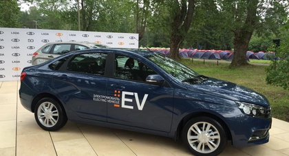 АвтоВАЗ показал электромобиль Lada Vesta EV