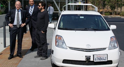 В Калифорнии разрешили «беспилотные» авто