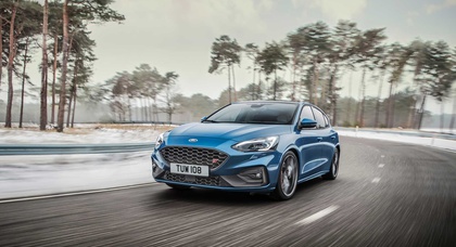 Ford представил новый Focus ST с бензиновым и дизельным моторами