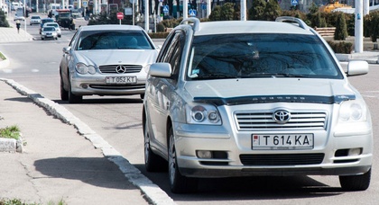 Автомобилям с приднестровскими номерами дали месяц на обратный транзит через Украину
