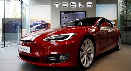 Электрокары Tesla Model S попали под отзыв 