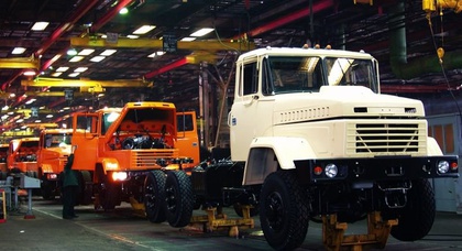 «АвтоКрАЗ» назвал возможные пути спасения машиностроения