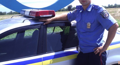 Инспектор ГАИ спас детей ценой патрульного автомобиля