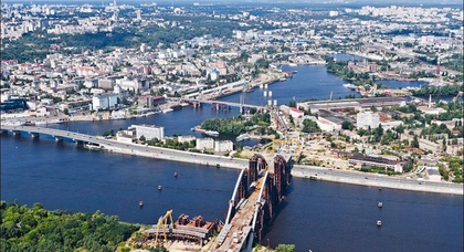 Власти Киева допускают введение платного проезда по Подольскому мосту