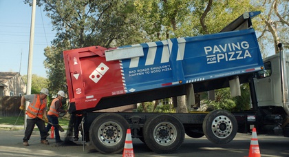 Domino's Pizza занялась ремонтом дорог в США