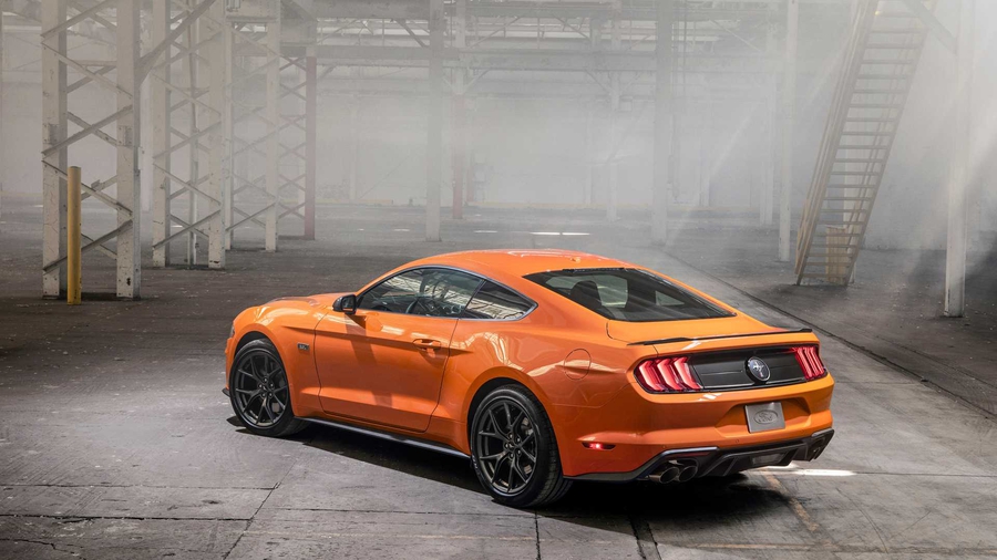Ford Mustang High Perf Package