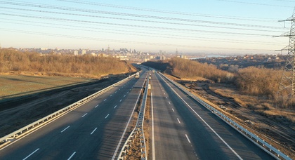 Минцифры пообещало покрытие всех международных автодорог интернетом до конца 2022 года