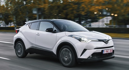 Toyota C-HR: раскрыты украинские цены и комплектации