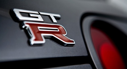 Модифицированный Nissan GT-R установил рекорд дрэг-рейсинга