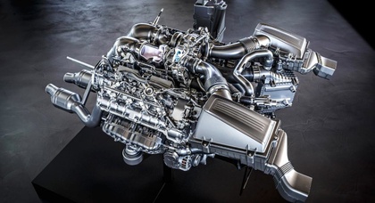 Mercedes-Benz C63 AMG получил мотор от суперкара AMG GT