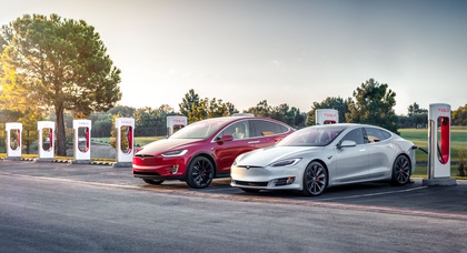 Tesla прекратит продажи базовых версий Model S и X