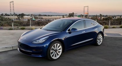 Tesla снизила цену на электрокар Model 3 