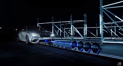 BMW M2 Competition установил новый рекорд Гиннесса